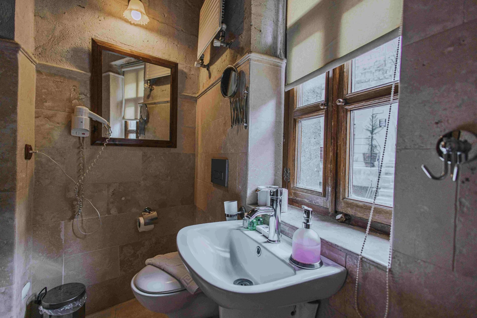 Century Cave Hotel · standard-double · 4